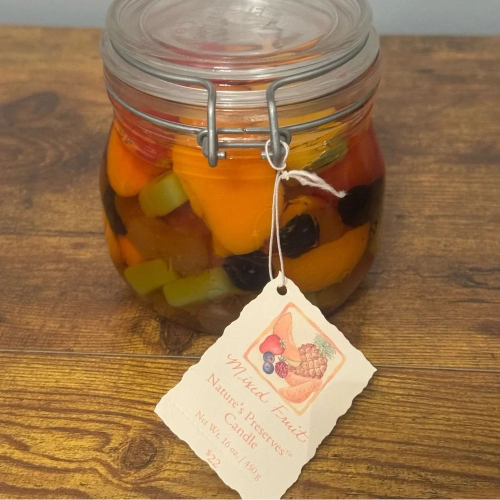 New NWT White Barn Nature’s Preserves Mixed Fruit Candle 16 oz – Discontinued - Picture 9 of 9